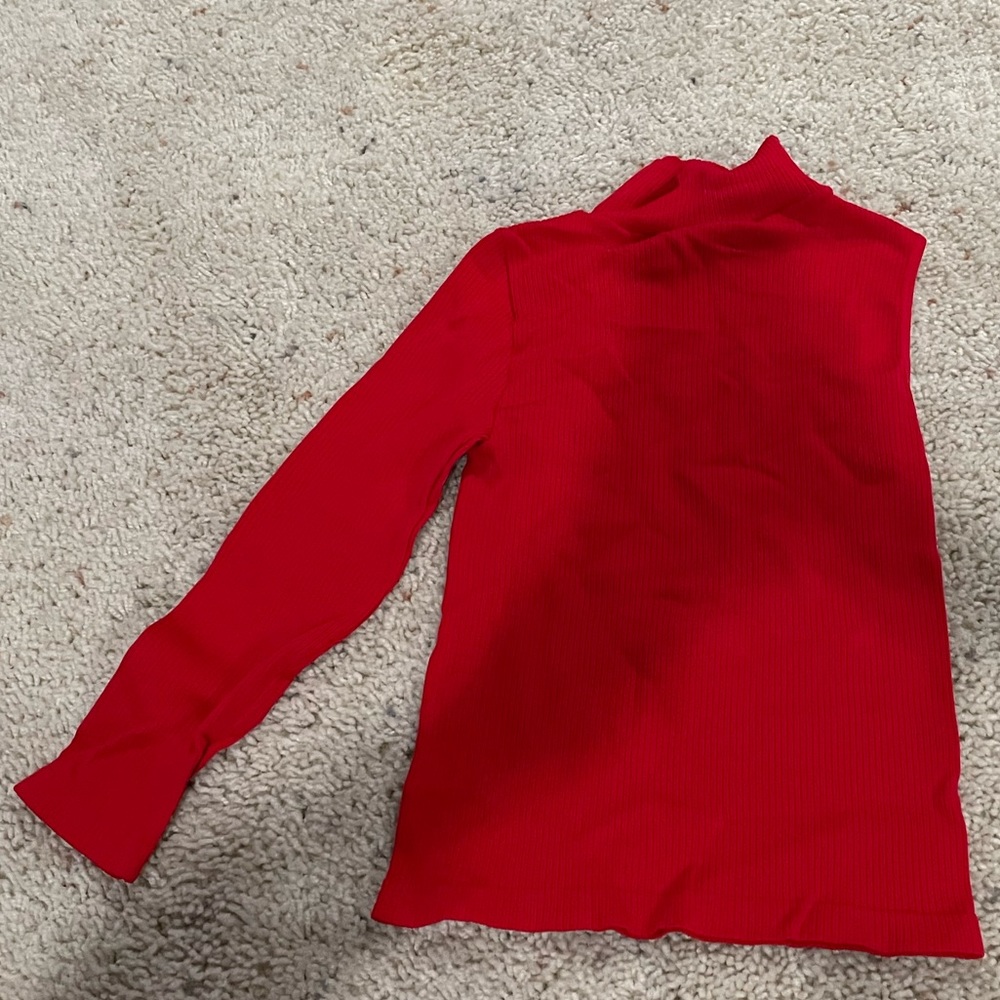 Bright red shirt, size M/L